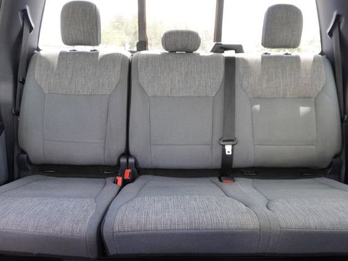 Certified 2021 Ford F150 XLT w/ Equipment Group 302A High image 25