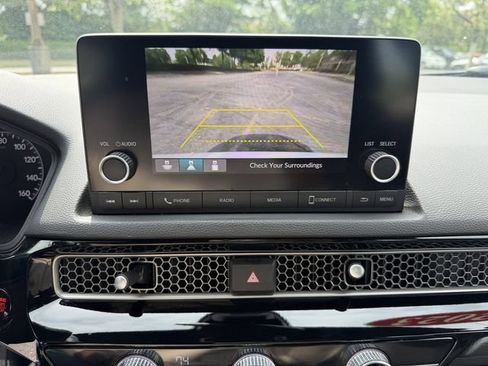 Used 2023 Honda Civic Sport image 18