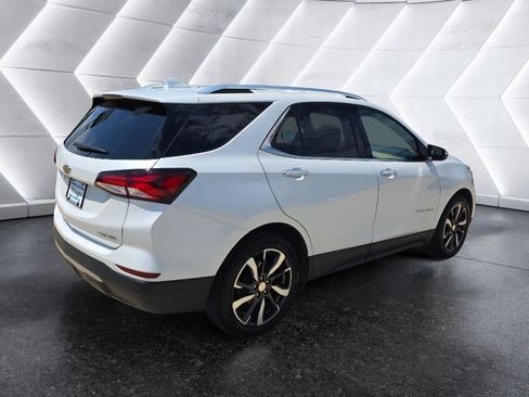 Used 2022 Chevrolet Equinox Premier FWD image 5