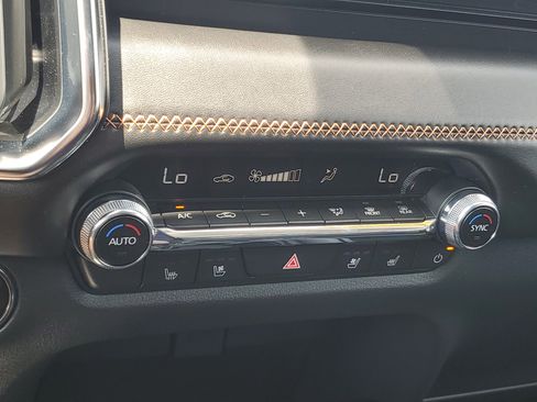 Used 2025 MAZDA CX-50 AWD 2.5 S w/ Premium Plus Pkg image 28