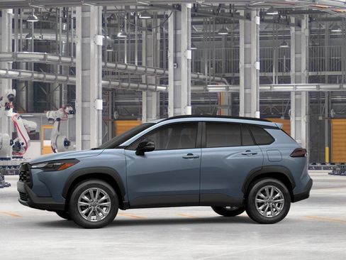 New 2026 Toyota Corolla Cross LE FWD image 3