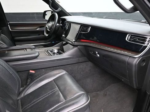 Used 2022 Jeep Grand Wagoneer Series II w/ Convenience Group III AWD/4WD image 18