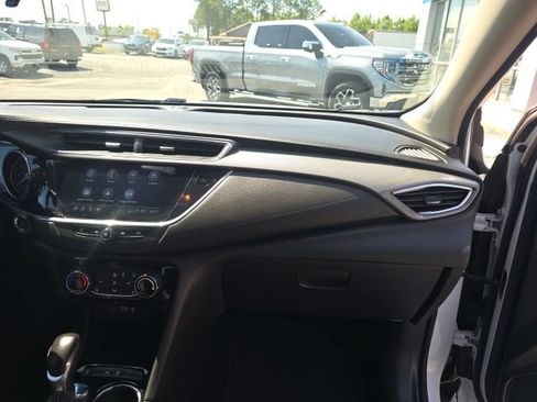 Used 2023 Buick Encore GX Preferred w/ Cold Weather Comfort Package FWD image 38