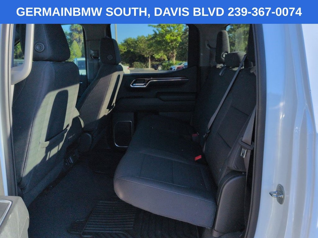 Used 2024 Chevrolet Silverado 1500 LT RWD image 16