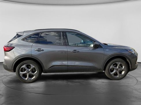 Used 2025 Ford Escape ST-Line AWD/4WD image 5