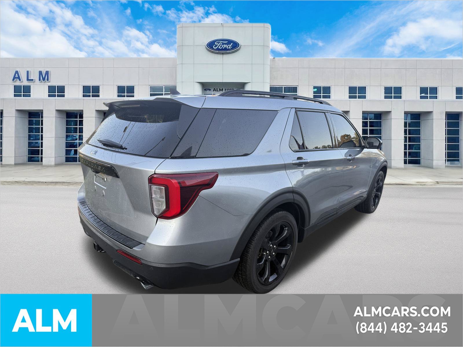 Used 2022 Ford Explorer ST-Line w/ Class IV Trailer Tow Package RWD image 5