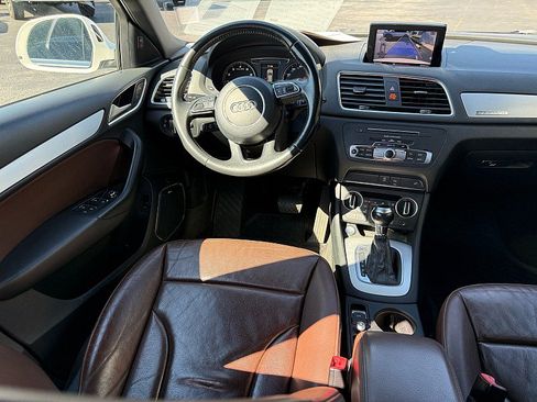 Used 2018 Audi Q3 2.0T Premium Plus w/ Premium Plus Package AWD/4WD image 16