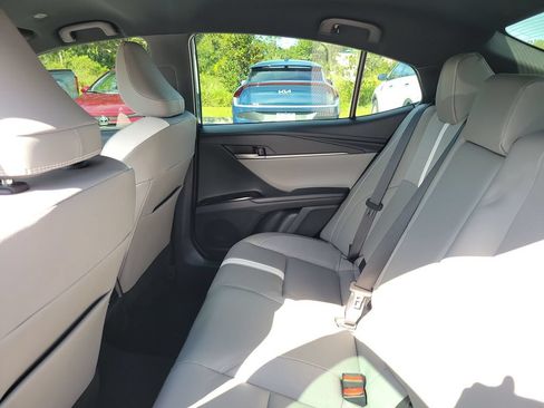 Used 2026 Toyota Camry SE AWD/4WD image 24