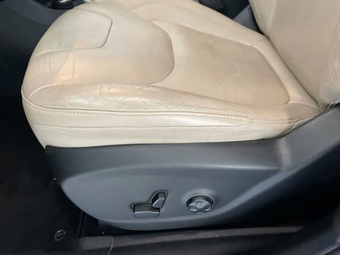 Used 2015 Jeep Cherokee Limited w/ Trailer Tow Group image 12