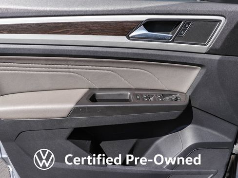 Used 2022 Volkswagen Atlas SE FWD image 24