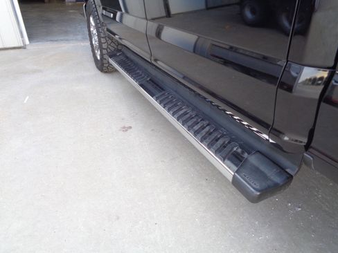 Used 2020 Ford F250 Lariat w/ Chrome Package image 28