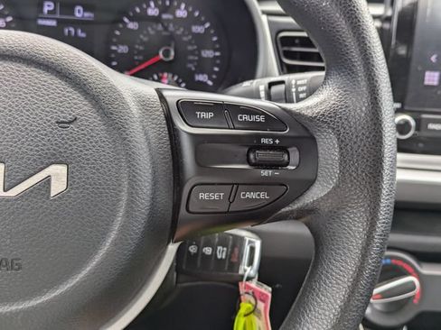 Used 2022 Kia Rio S FWD image 25