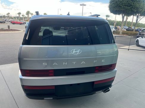 Certified 2025 Hyundai Santa Fe SEL FWD image 4