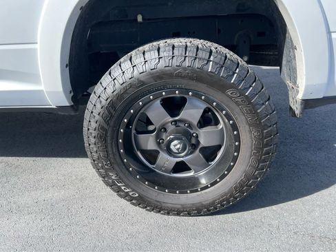 Used 2020 RAM 2500 Laramie image 14