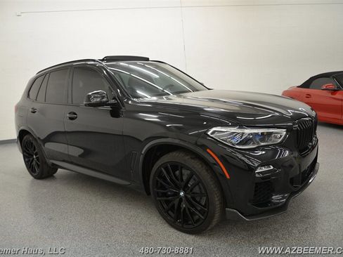 Used 2021 BMW X5 M50i w/ Executive Package image 7
