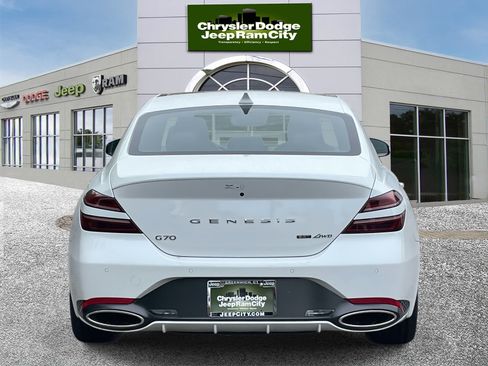 Used 2024 Genesis G70 3.3T Advanced image 7