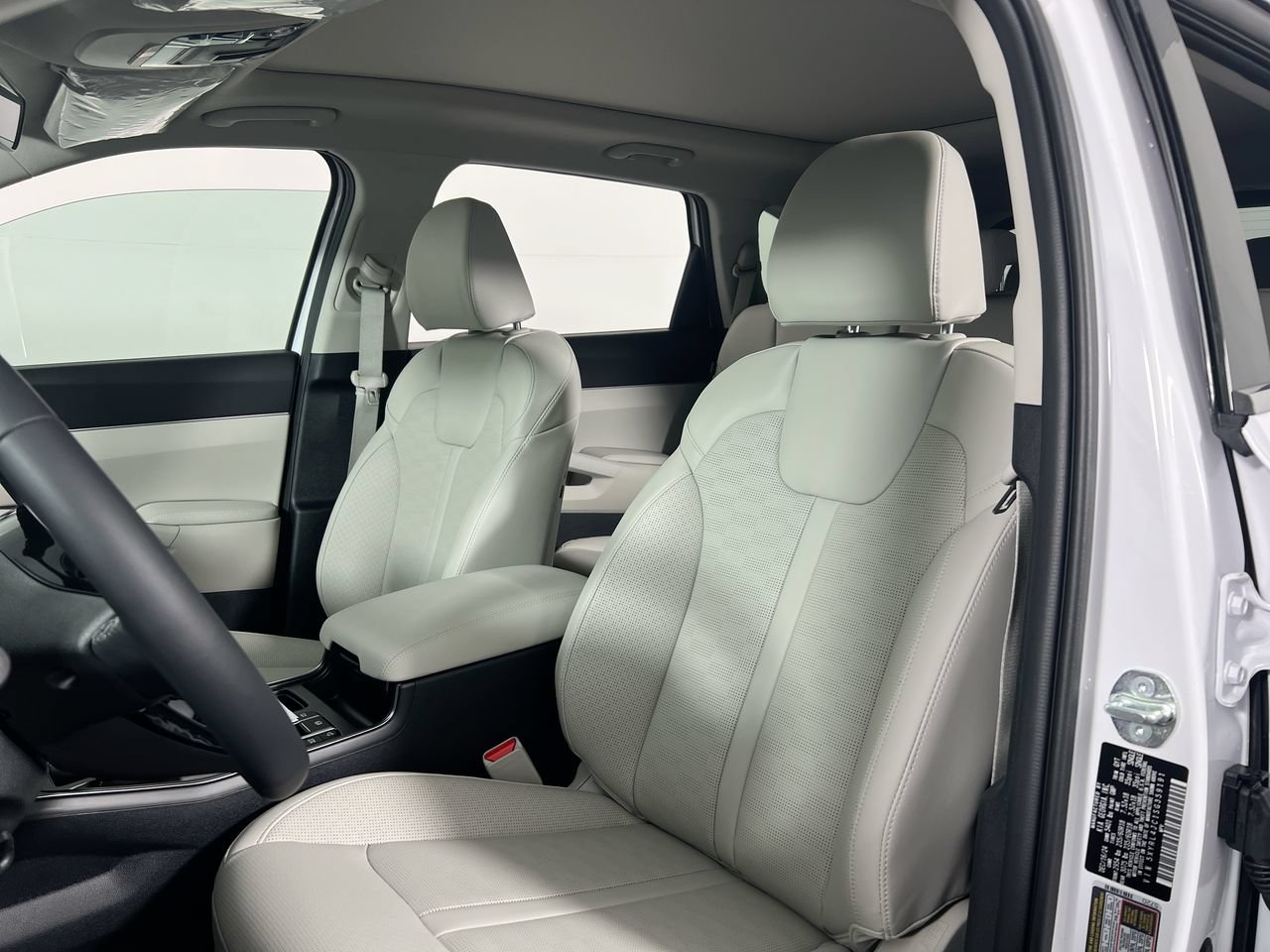 New 2026 Kia Sorento S w/ S Panoramic Sunroof Package FWD image 13