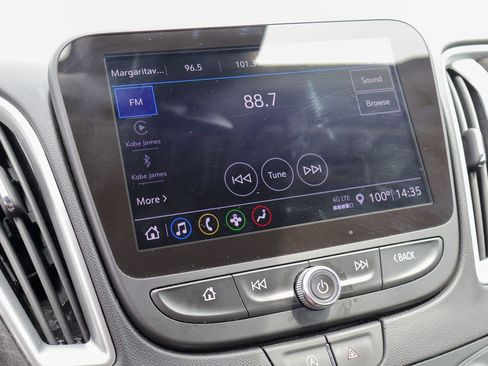 Used 2023 Chevrolet Malibu LT FWD image 3