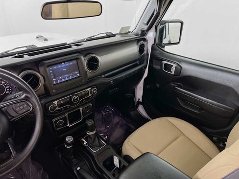 Used 2022 Jeep Wrangler Unlimited Sport AWD/4WD image 23