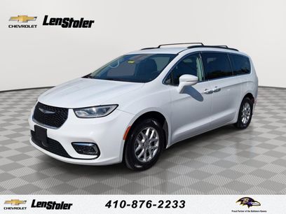 Used 2022 Chrysler Pacifica Touring-L