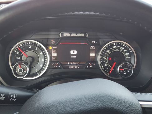 Used 2022 RAM 1500 Lone Star AWD/4WD image 16