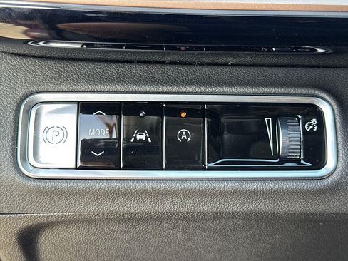New 2026 Buick Envision Sport Touring AWD/4WD image 16
