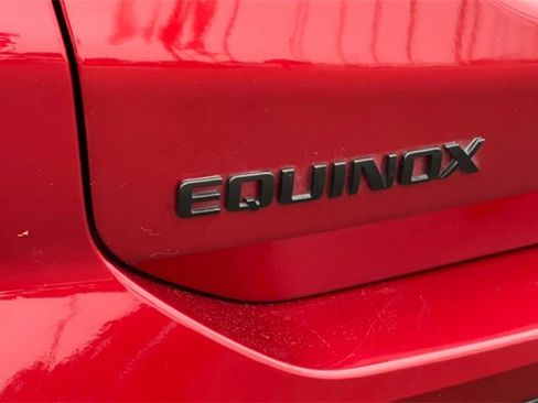 Used 2024 Chevrolet Equinox RS image 37