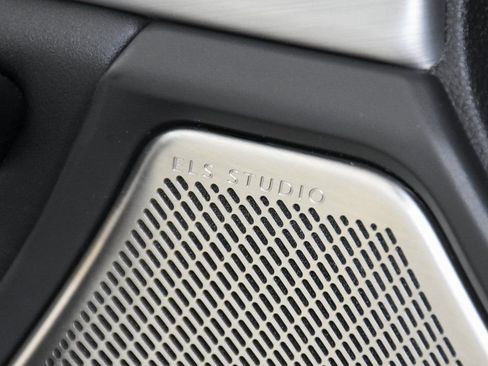 Used 2025 Acura TLX w/ Technology Package image 8