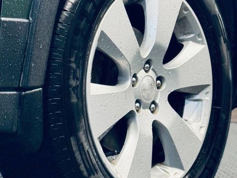 Used 2010 Subaru Outback 2.5i Premium image 20