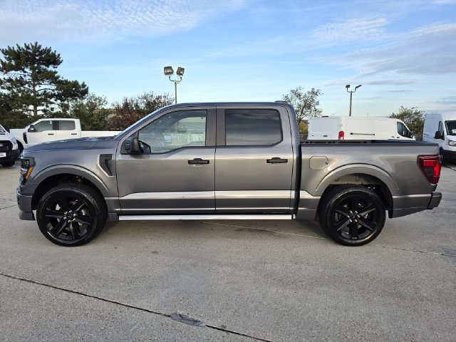 Used 2026 Ford F150 STX w/ F-150 LOBO Package AWD/4WD image 9
