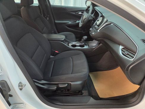 Used 2023 Chevrolet Malibu LS w/ Driver Confidence Package FWD image 15