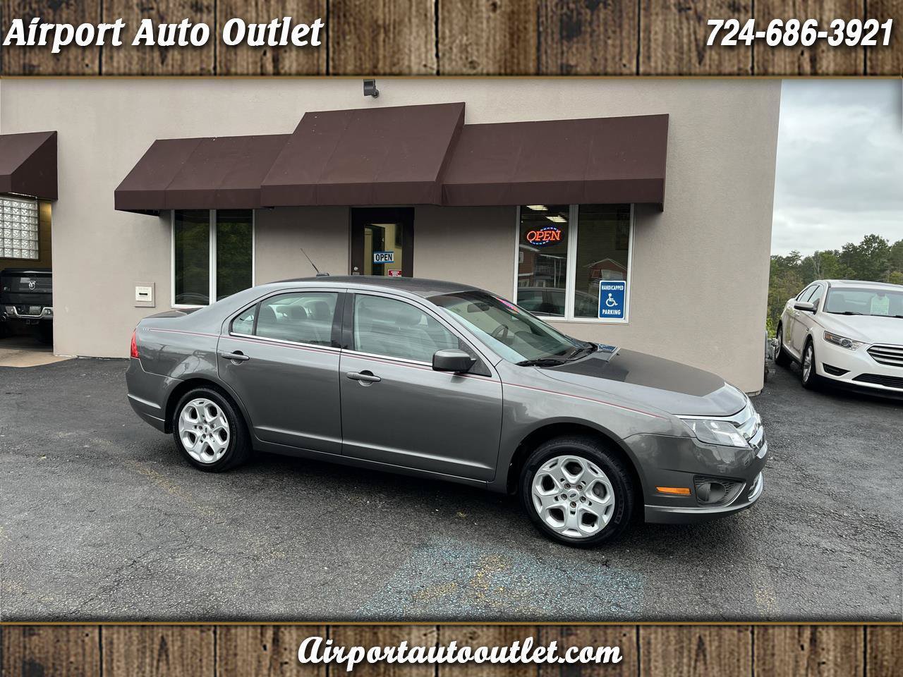 Used 2010 Ford Fusion SE FWD image 1