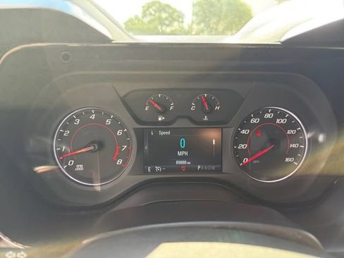 Used 2016 Chevrolet Camaro LT RWD image 8