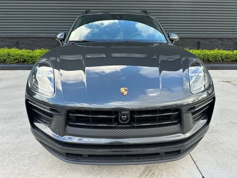 Used 2026 Porsche Macan AWD/4WD image 8