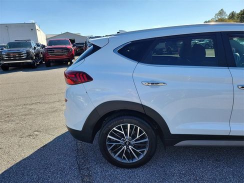 Used 2021 Hyundai Tucson Limited image 15