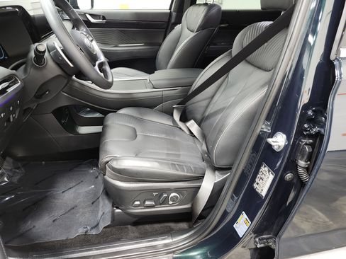 Used 2025 Hyundai Palisade Calligraphy image 29