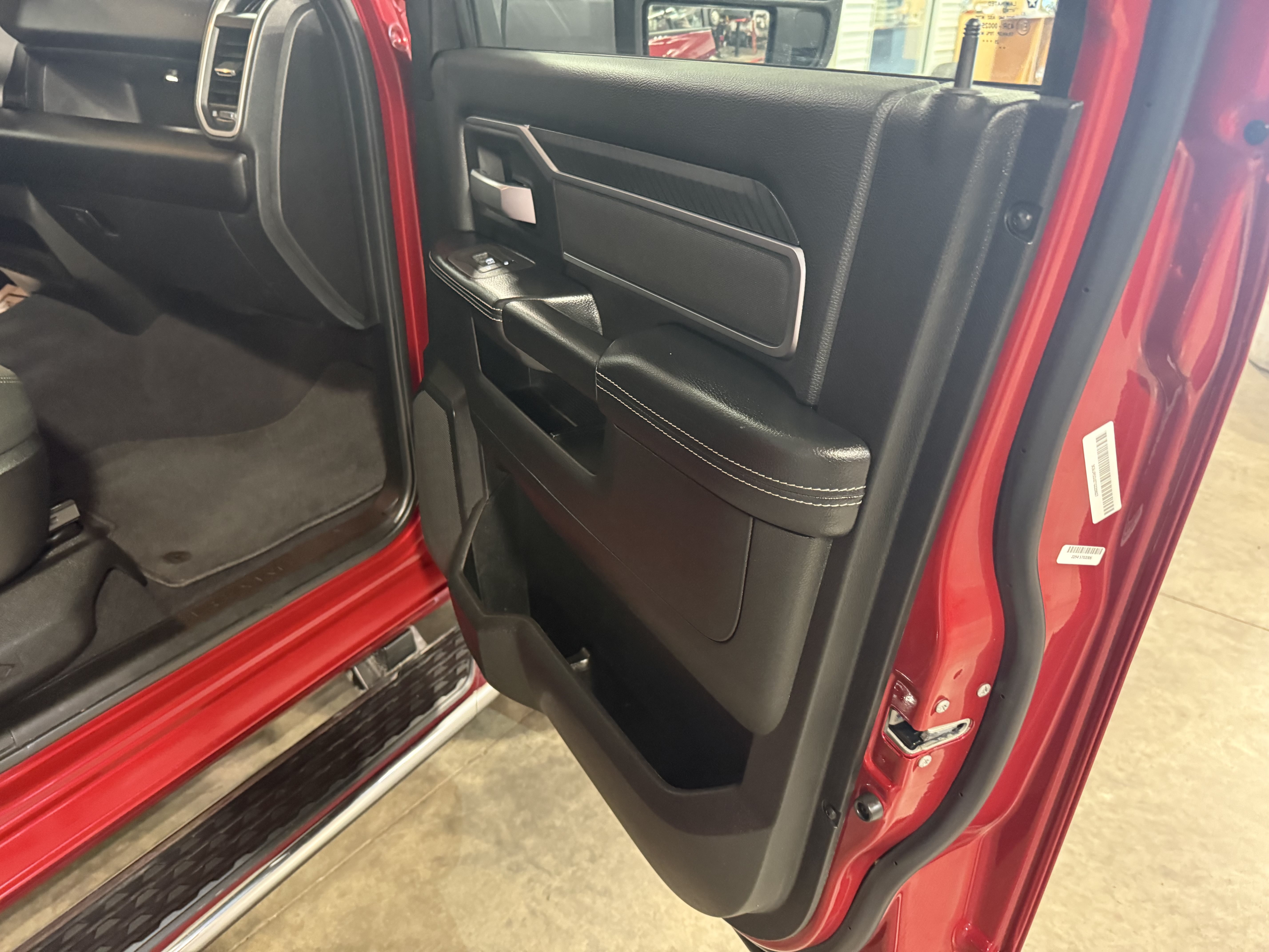 Used 2026 RAM 2500 Big Horn AWD/4WD image 8