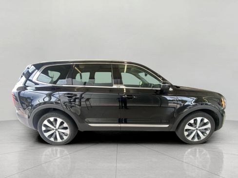 Used 2022 Kia Telluride EX w/ EX Premium Package FWD image 11