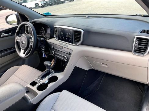 Used 2020 Kia Sportage LX AWD/4WD image 13