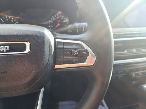 Used 2022 Jeep Compass Altitude w/ Convenience Group image 15