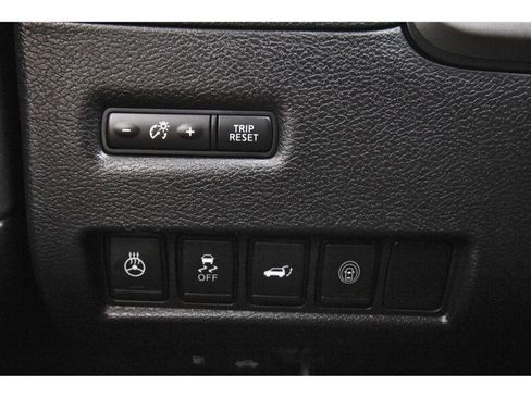 Used 2019 Nissan Murano Platinum w/ Cargo Package FWD image 23