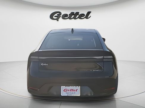 New 2026 Toyota Prius Plug-In Hybrid FWD image 7