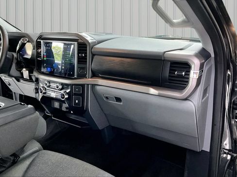 Used 2025 Ford F150 XLT w/ Equipment Group 301A Standard AWD/4WD image 26