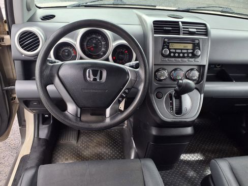 Used 2005 Honda Element EX image 5