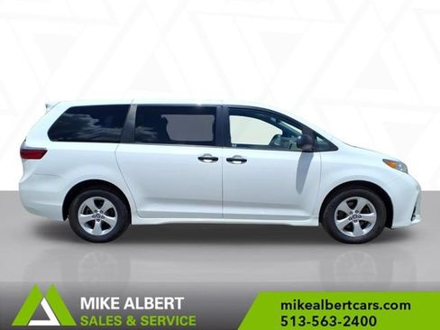 Used 2020 Toyota Sienna L FWD image 8