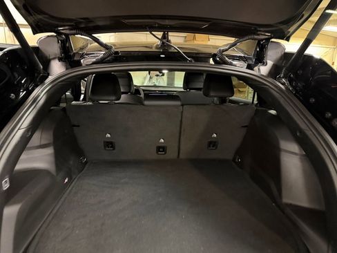 Used 2024 Jeep Wagoneer Launch Edition image 19