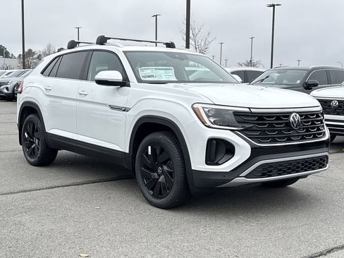 New 2026 Volkswagen Atlas Cross Sport SE image 7