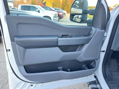 Used 2023 Ford F150 XLT w/ Max Trailer Tow Package image 19