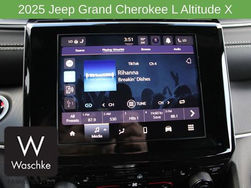 New 2025 Jeep Grand Cherokee L Altitude image 45