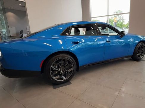 New 2026 Dodge Charger R/T AWD/4WD image 7